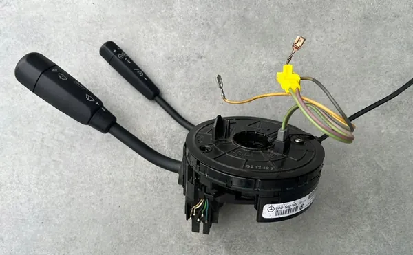 MERCEDES W168 W414 VANEO INTERRUPTEUR A0025426518 image 2