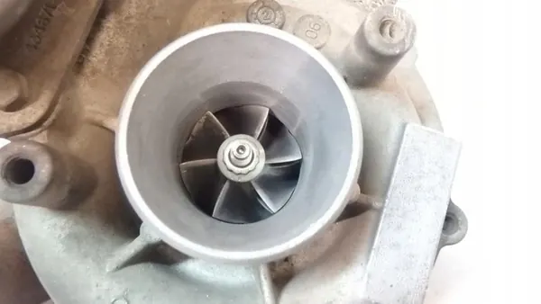 Turboaggregat VW SEAT SKODA 1.4 TDI 045253019G image 5