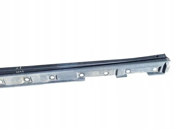 Capa de soleira esquerda OEM 758604203100 para Toyota image 3