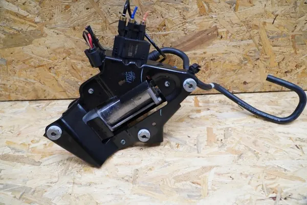 Compresor suspensión OEM 6894904 para BMW 5 G60 image 8