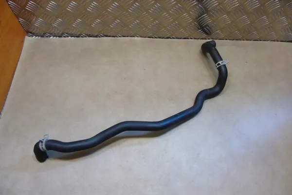 Jäähdytysputki BMW 7 (F01, F02) 4.4L bensiini image 2