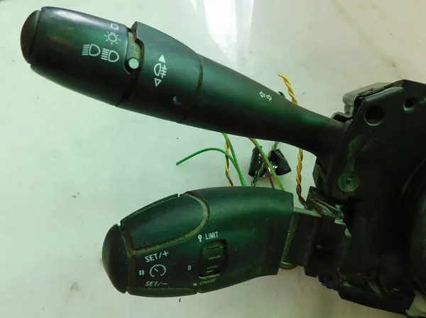 CITROEN BERLINGO II PARTNER 16r COM2005 DEPLHI image 2