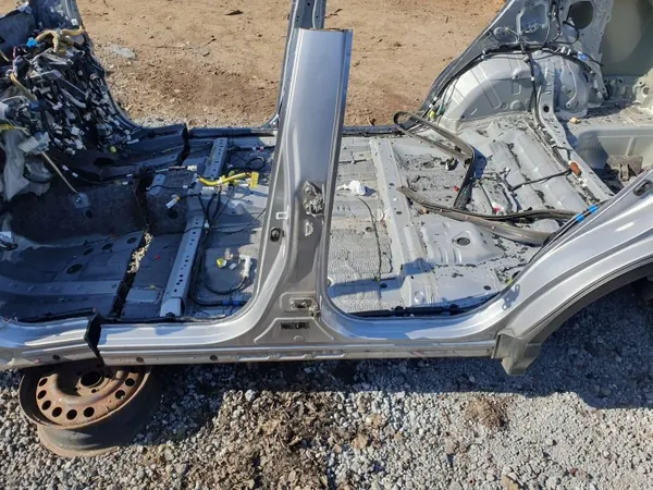 Panel trasero Toyota RAV4 OEM JAKJX image 3