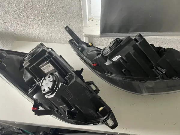 OPEL MERIVA B VALO VASEN OIKEA 13372335 13372320 image 8