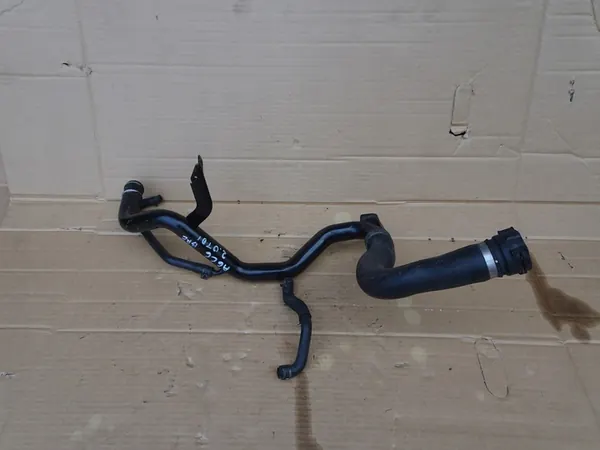 AUDI A6 C6 2.0TDI Vesiputki image 2