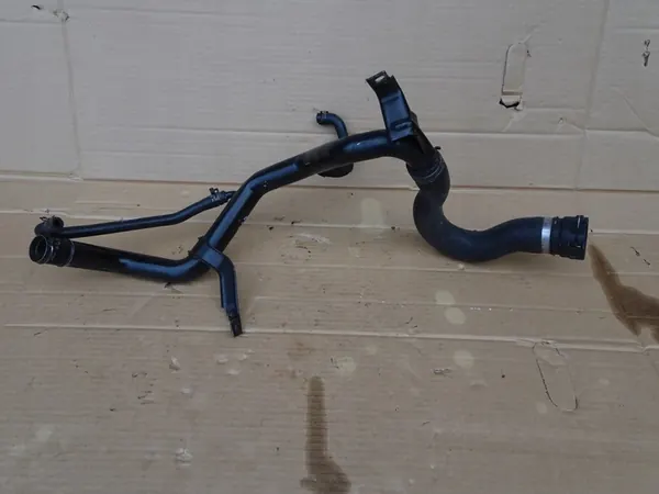 AUDI A6 C6 2.0TDI Vesiputki image 3