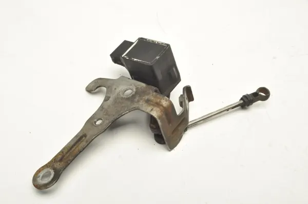 Sensor Bloqueio Caixa Volvo OEM 31259831 - Usado image 2
