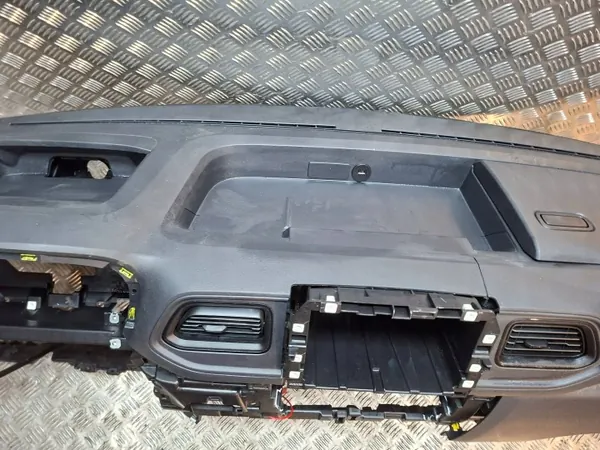 Consolepaneel OEM S263129051 voor Renault Master III image 3