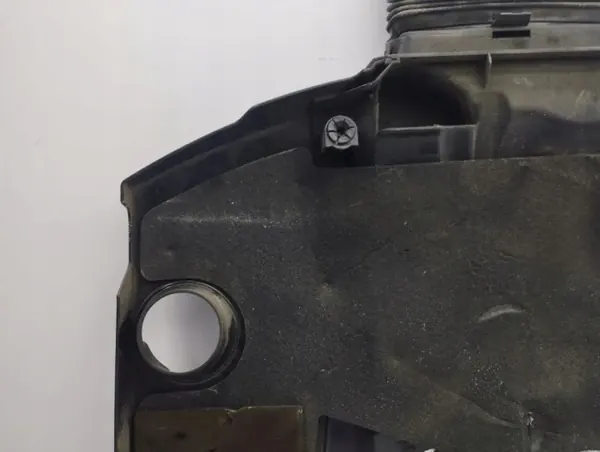 Mercedes GLK X204 Moottorikansi OEM A6420103567 image 7