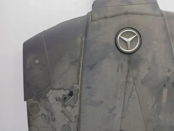 Mercedes GLK X204 Moottorikansi OEM A6420103567 image 8