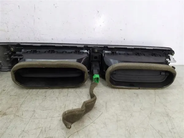 Garniture console centrale Volvo S80 II OEM 30791456 image 7