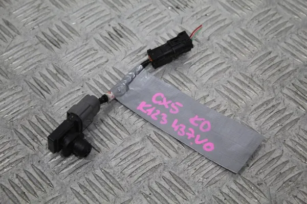 Mazda Servo-Unterdrucksensor OEM K123437V0 Gebraucht image 2