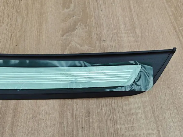 OEM 9447021 Cubre umbral izquierdo trasero M-Package BMW G30/G31 image 3