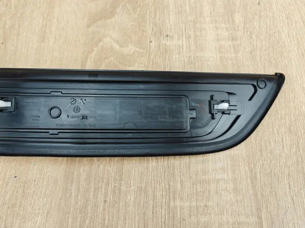 OEM 9447021 Cubre umbral izquierdo trasero M-Package BMW G30/G31 image 6