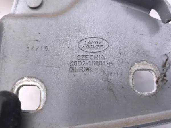 Range Rover Evoque L551 Konepellin saranat OEM K8D216801A image 9