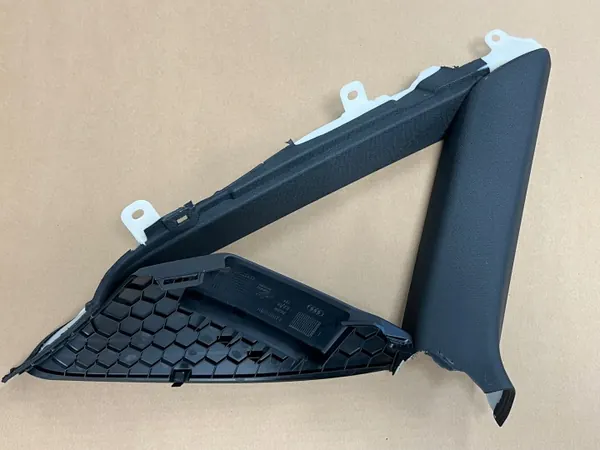 Audi A7 Pilaarbekleding OEM 4K8867287D - Gebruikt image 2