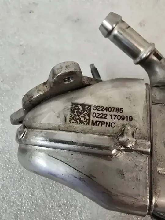 Refroidisseur EGR OEM 32240785 pour Volvo XC90 2.0L image 3