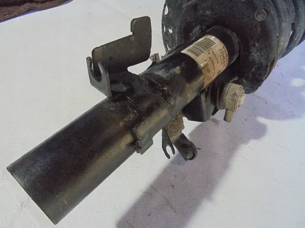 Ammortizzatore Anteriore Destro VOLVO XC60 2012 image 3