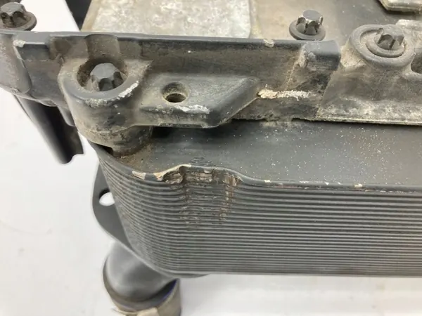 Arrefecedor Caixa ZF Iveco Stralis OEM 0501218762 image 5