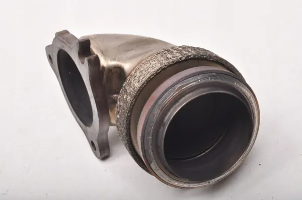 Mercedes W209 3.0 CDI Conector Coletor Escape 384035 image 3