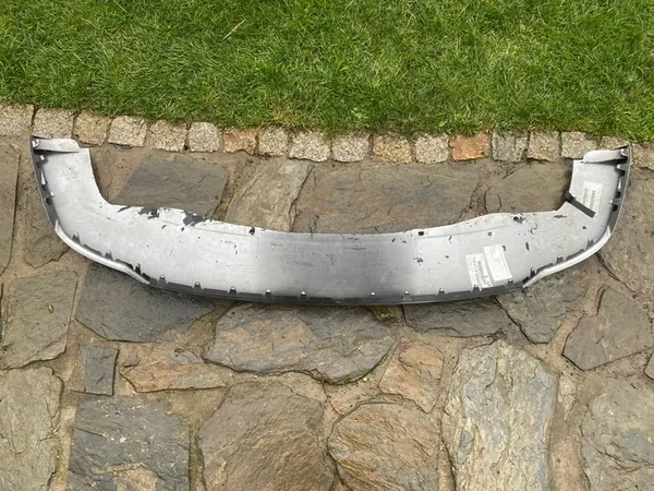 VW Touran I 1T Bakspoiler 1T0807521H OEM image 6