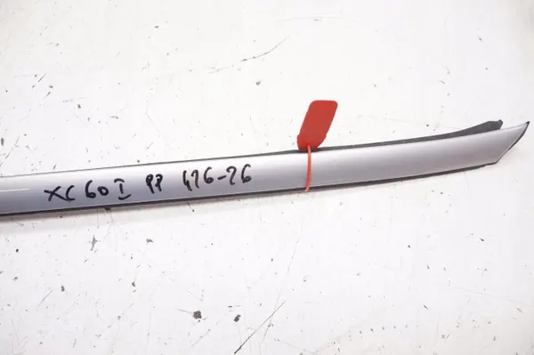 Joint de pare-brise avant droit OEM 30784798 image 3
