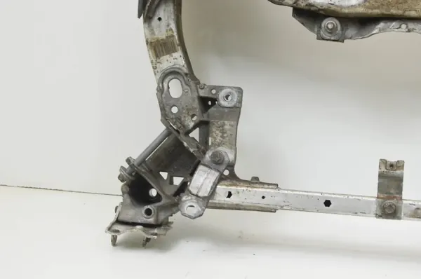 Estrutura auxiliar dianteira OEM 6797644 para BMW Série 5 image 10