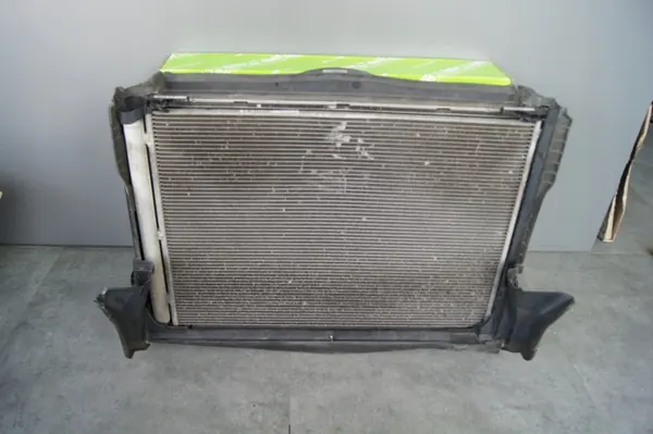 C-KLASA 205 Ventilator 1.5T - OEM Mercedes image 10