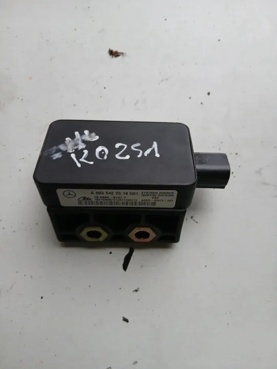 Sensor Módulo ESP Mercedes A0035422318 Q01 Usado image 2
