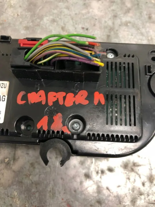 OEM 7C0907426AD ilmastointipaneeli VW Crafterille image 6