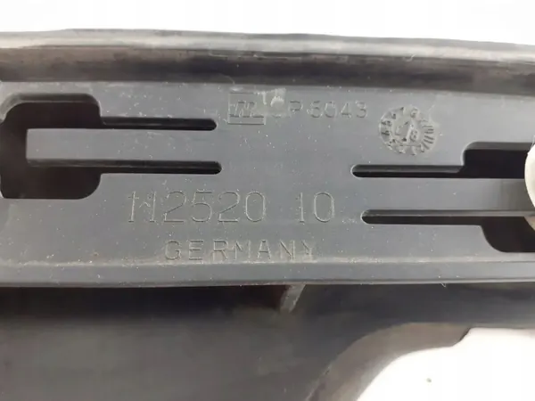 BMW OEM 7200035 Bandeau Éclairage Plaque Arrière image 5