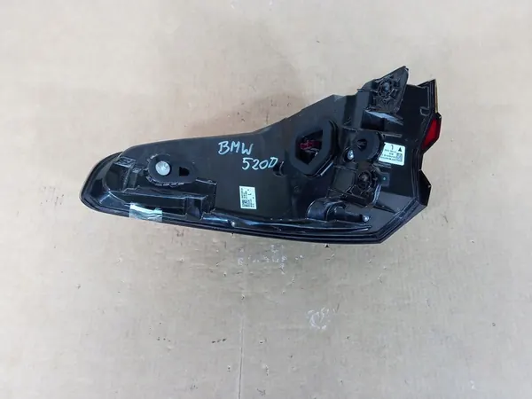 BMW 5 G30 Sedan Lift 2020- Luz Trasera Izquierda image 2