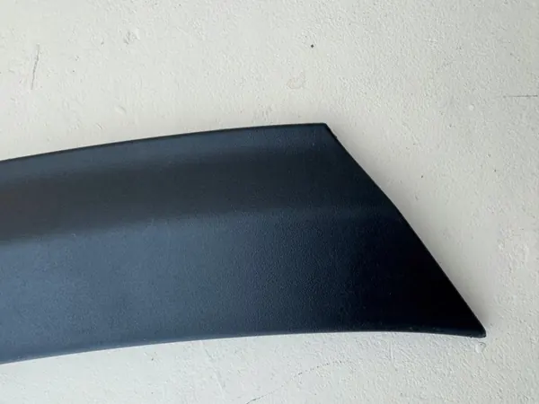 Moldagem de para-lama traseiro direito OEM Toyota Yaris Cross 20R image 6