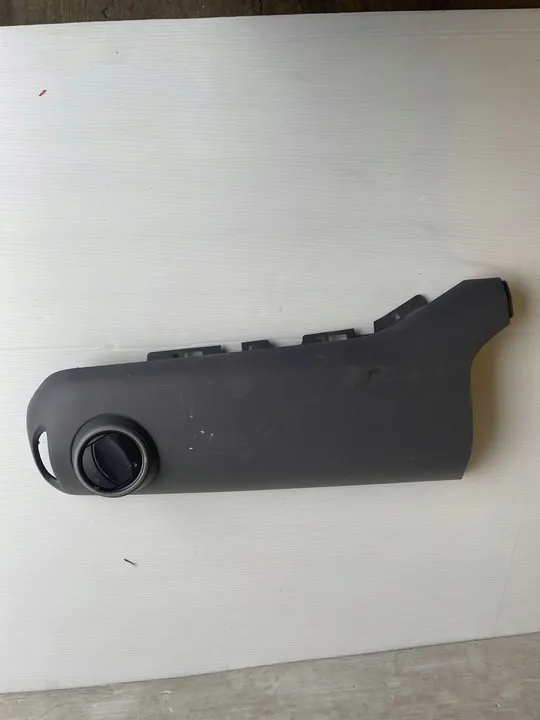 Couvercle en plastique console droite PEUGEOT PARTNER 2014 image 1