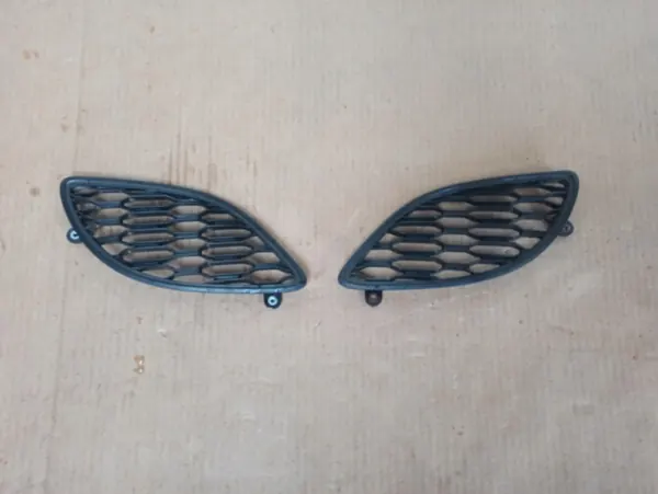 Entrada de ar da grade Dodge OEM 68465610AB/68465611AB image 2