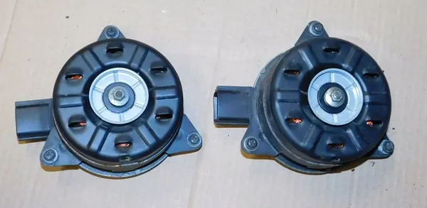 CAMARO 3.6 V6 koelventilatormotor AX168000-1170 image 2