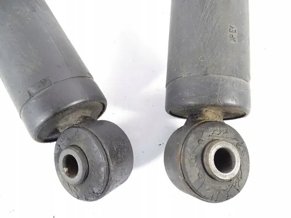 BAKRE DÄMPAREN MERCEDES VITO W639 A6393262100 image 4