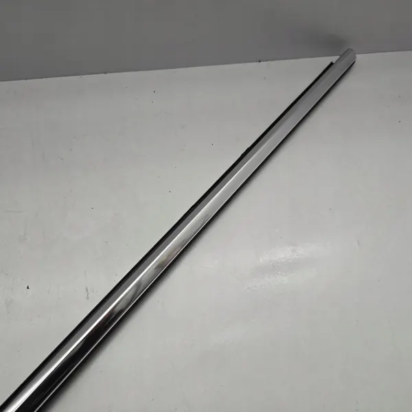 Bandeau chromé arrière droit OEM 565839476F image 3