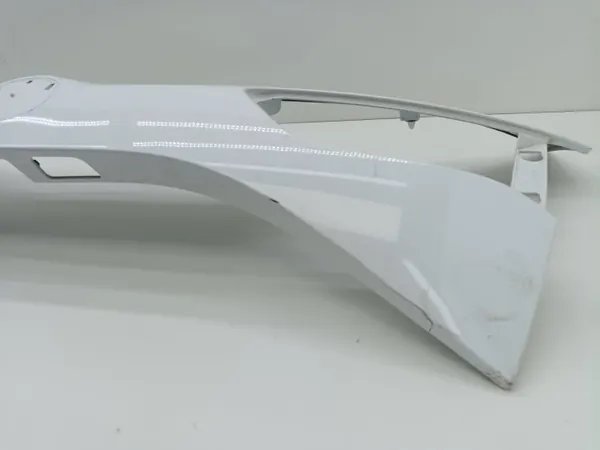 Moldura de maletero Toyota Yaris III OEM 76811-0DA30 image 3
