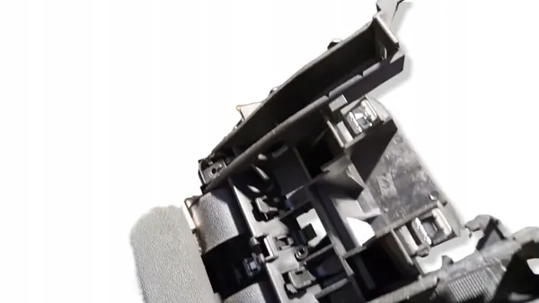 BMW E87 middenarmsteun OEM 7143596 - Gebruikt image 4