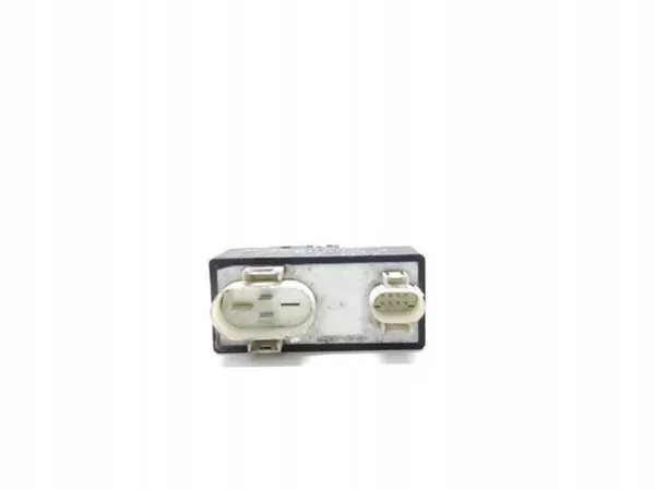 Relais ventilateur radiateur VW OEM 898719000 - Occasion image 4