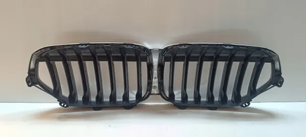 BMW X1 F48 LIFT 2019-22 framstötrutsgallret 511318517811 image 8