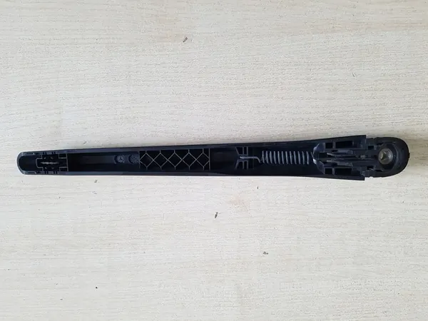 Brazo de limpiaparabrisas trasero Mercedes W177 18- A2478206400 image 2