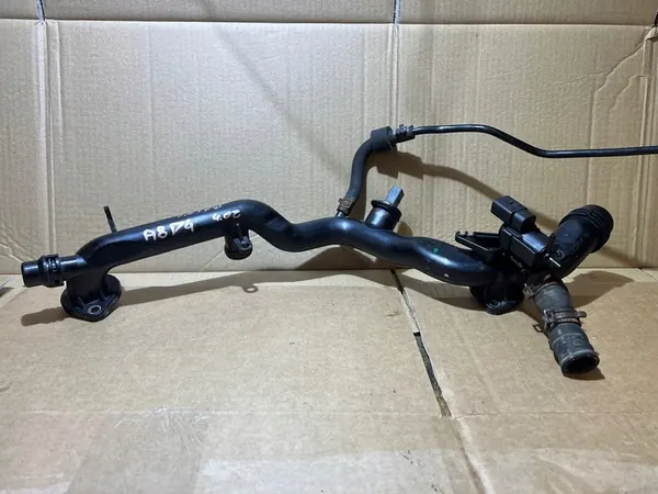 AUDI A8 D4 3.0 TFSI Vesiputki 06E121045AK image 5