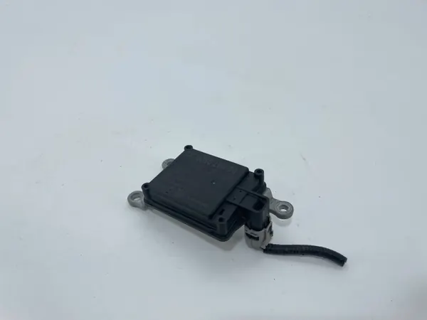 Radarsensorfäste OEM 284386PA0C för Nissan Juke II image 3