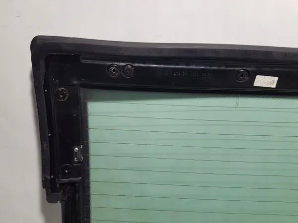 Vitre arrière Mercedes SL R230 OEM 12042310000 image 8