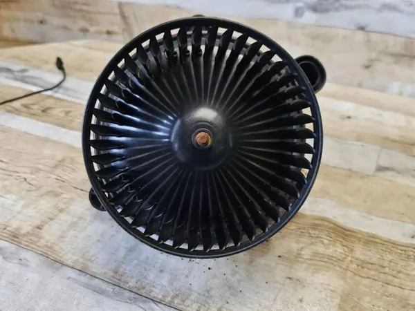 Calentador OEM 0130115572 para Ford Transit Custom 2.0L Híbrido image 6