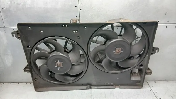 Kühlerlüfter Ford OE OEM 95-BB-8C607GD Gebraucht image 2