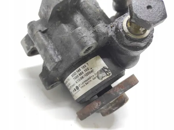 Bomba de direção Audi A4 B5 2.4 B 078145255 image 3