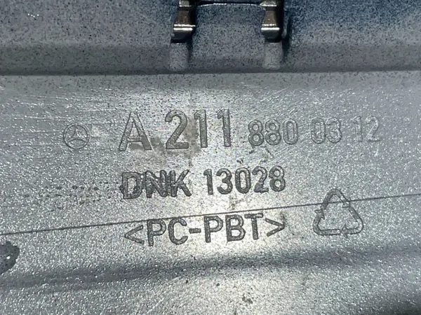 OEM A2118800312 Linke Heckstoßstangenleiste für E W211 image 9